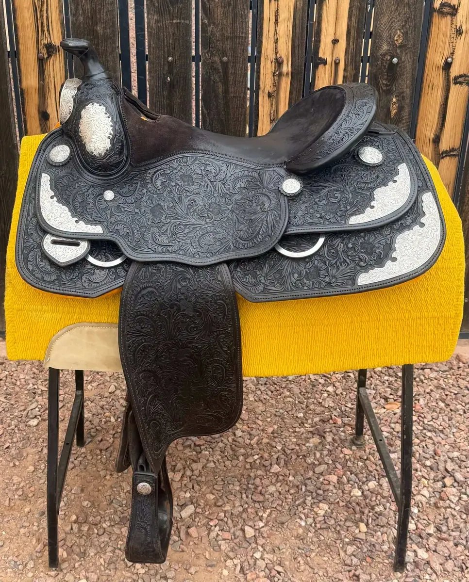 Bob’s Custom — full right