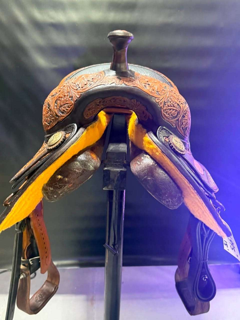 Bob's Custom Saddle — skirt stamp