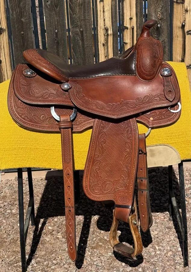 Bob's Custom Saddle — 16" Model B16-1455M