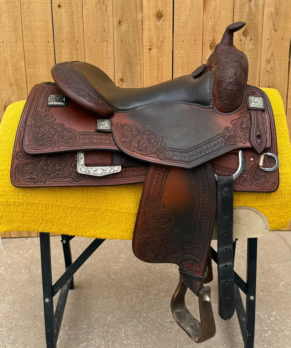 KR Reiner by Bob's Custom Saddle — 15½" Full Floral, Sterling Silver — Offside Full