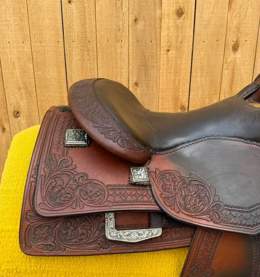 KR Reiner by Bob's Custom Saddle — 15½" Full Floral, Sterling Silver — Skirt Silver