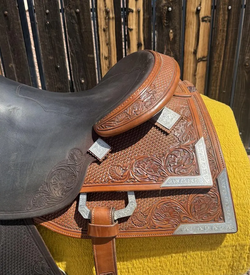 Casey Deary Reiner — 16" Seat — Right Skirt
