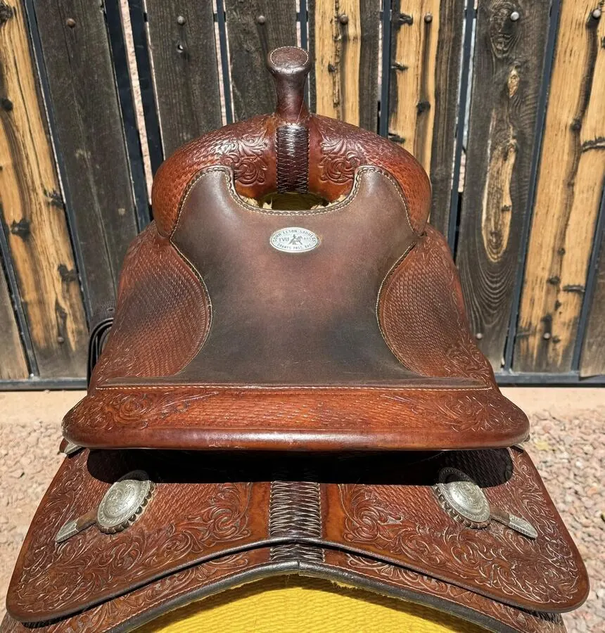 Donn Leson TVB #386 — 16" Seat — Cantle Rear