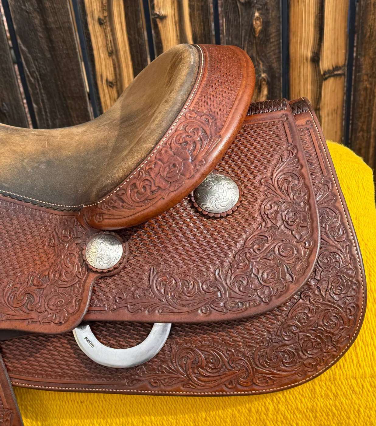 Donn Leson TVG — cantle detail