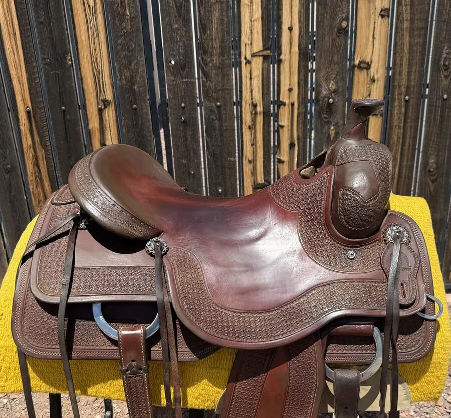 Equine Oasis by Tim Bauer — 17" Seat — Seat Left