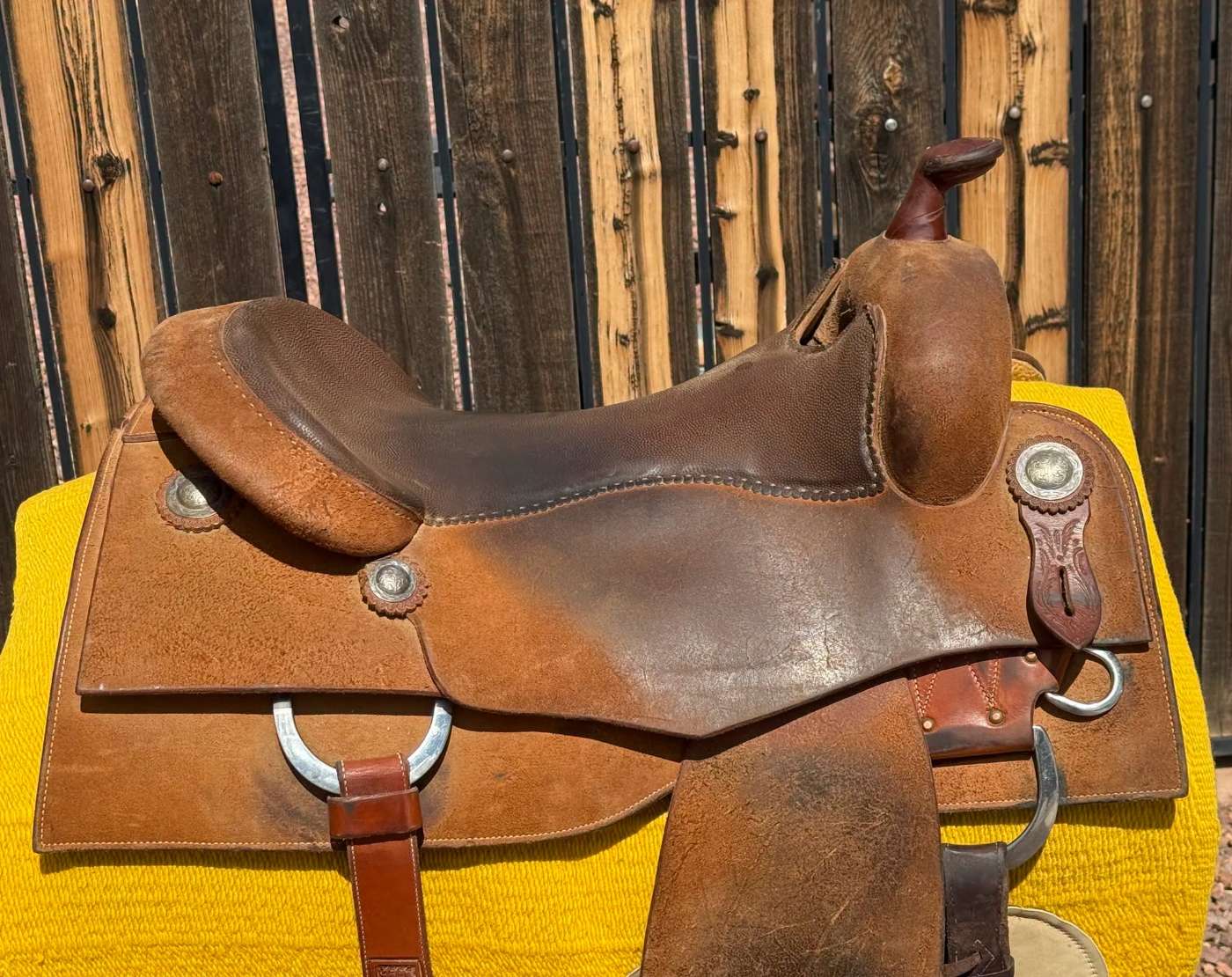 JV Work Saddle — seat top