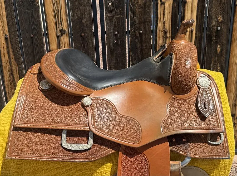Kyle Tack Reiner — 16" Seat — Seat Top