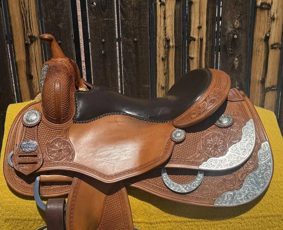 MR Reiner by Superior Saddlery — 15½" Seat — Right Side