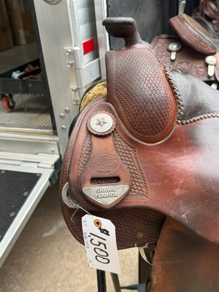 Shawn Flarida Reiner by Superior Saddlery — 16" Basketweave, Silver Conchos — Horn Badge