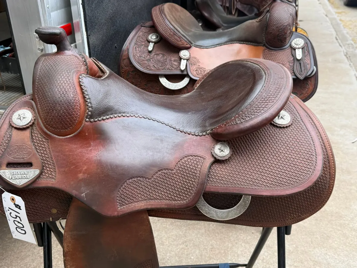 Shawn Flarida Reiner by Superior Saddlery — 16" Basketweave, Silver Conchos — Seat Top