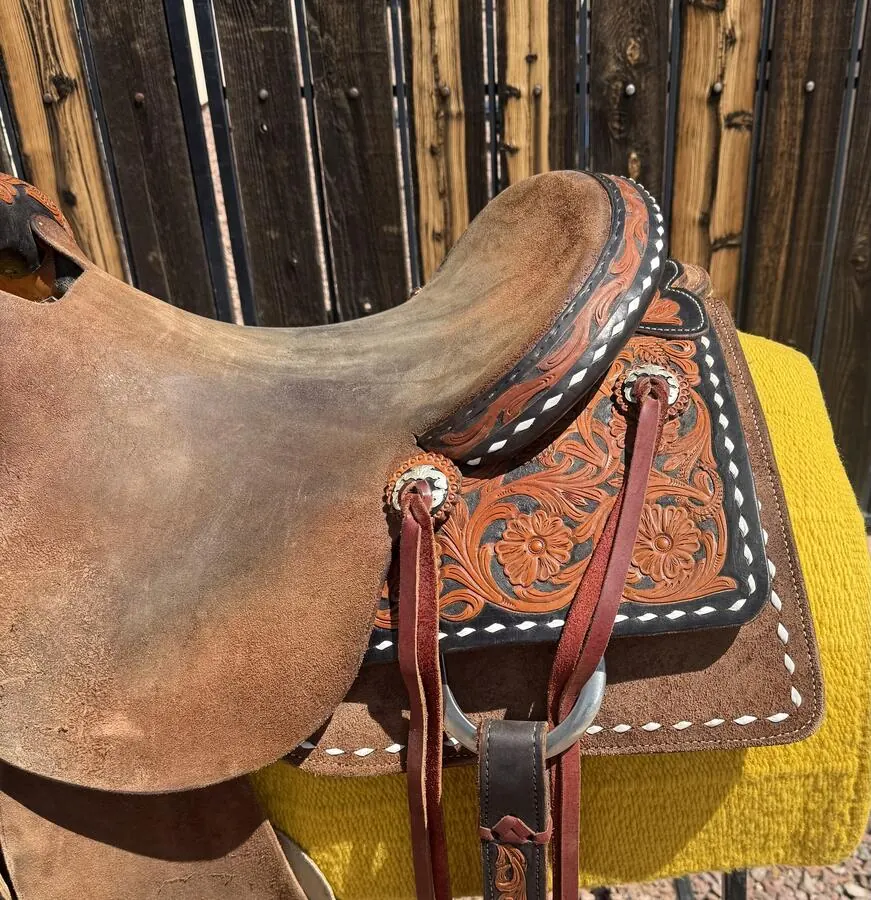 SRS Ranch Saddle — 16" Seat — Seat Right