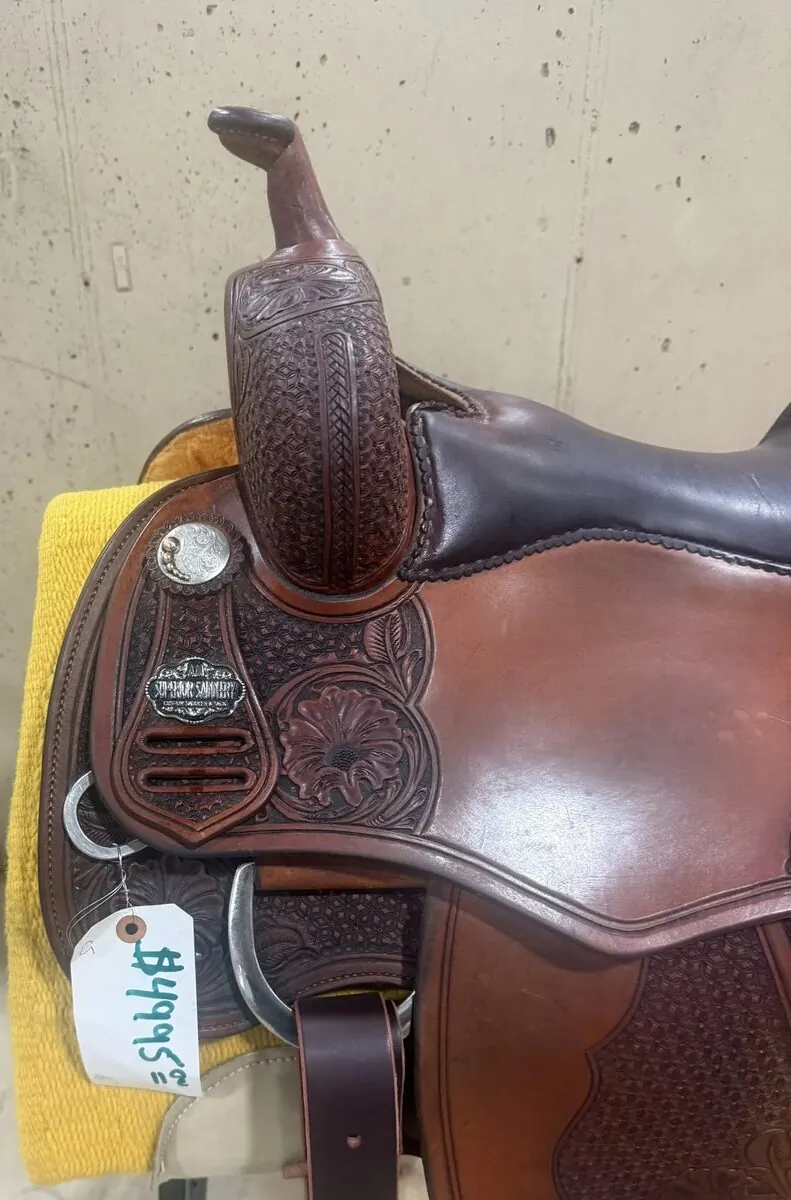 Superior Saddlery Reiner — Full Floral Tooling — Horn Badge