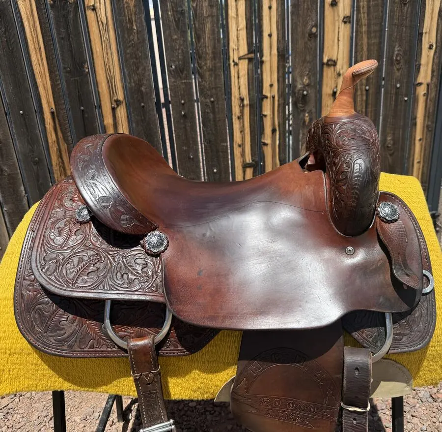 Teddy Johnson Cutter — 16" Seat — Full Left